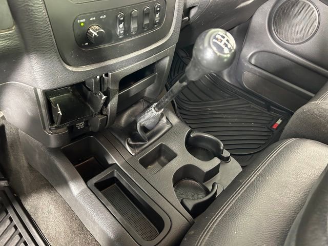 Used 2003 Dodge Ram 2500 Truck Laramie image 27