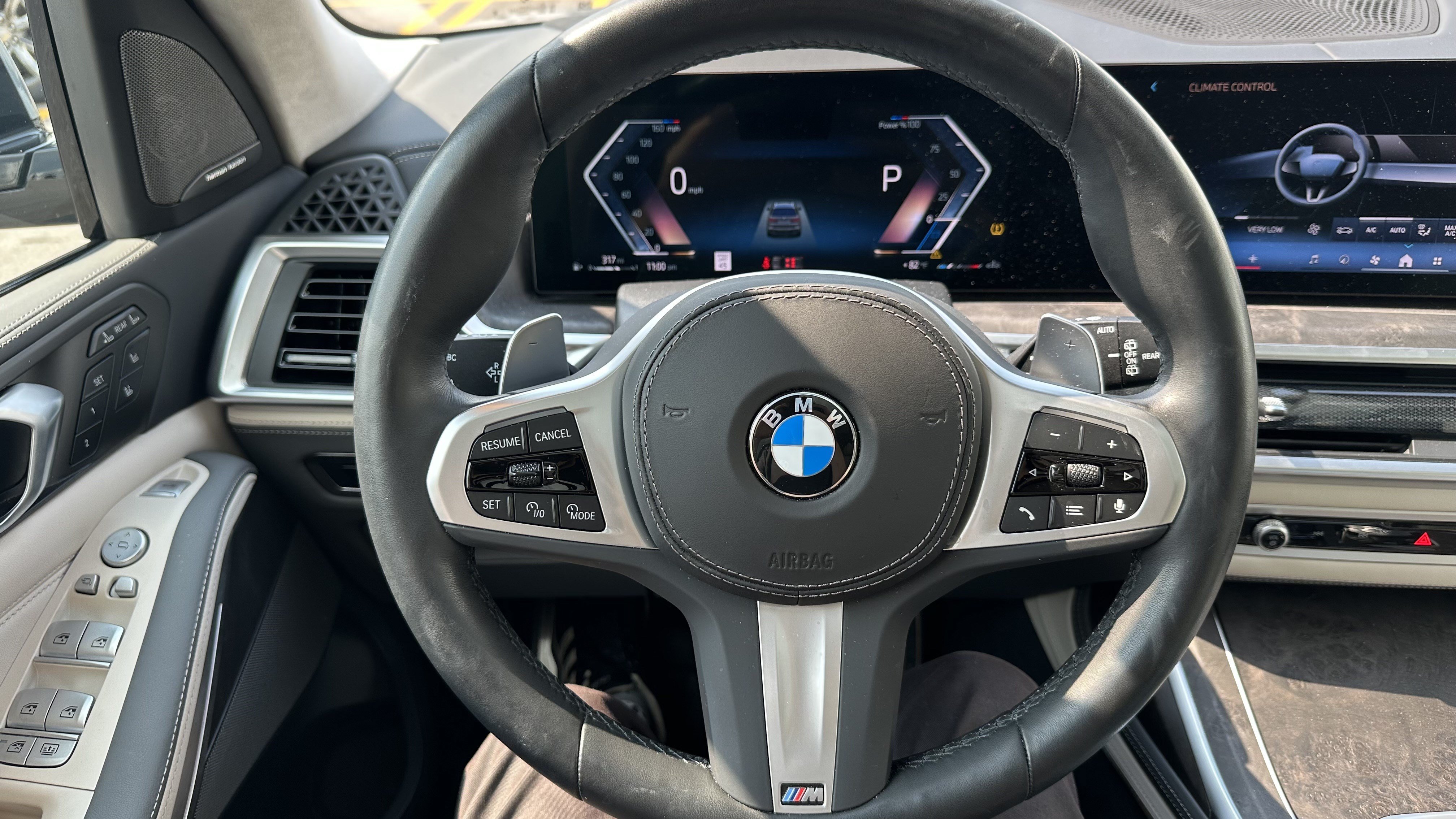 Used 2024 BMW X7 xDrive40i w/ Executive Package AWD/4WD image 19