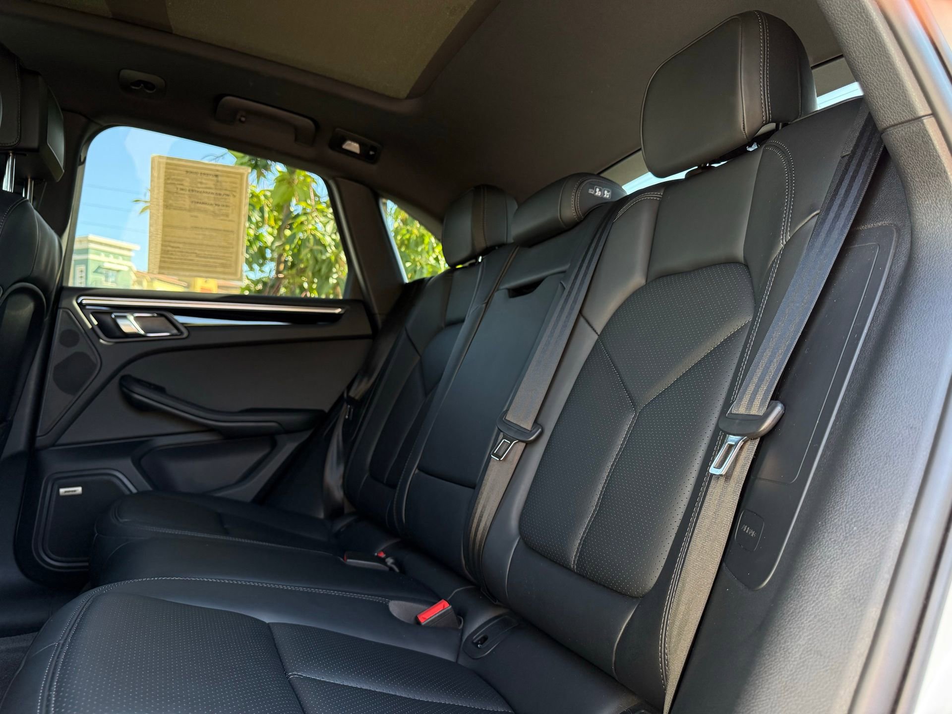 Used 2024 Porsche Macan image 29