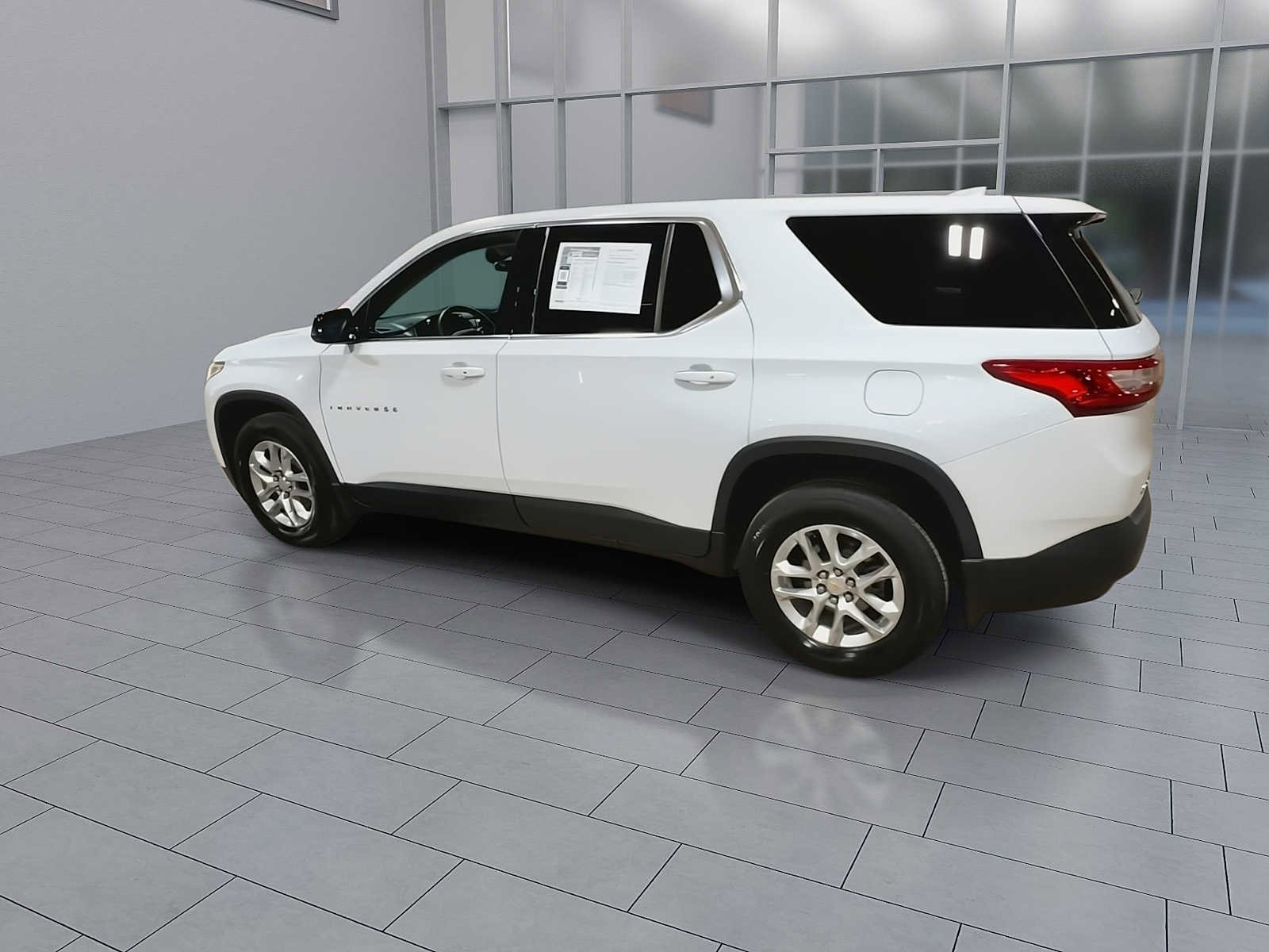 Used 2020 Chevrolet Traverse LS AWD/4WD image 6