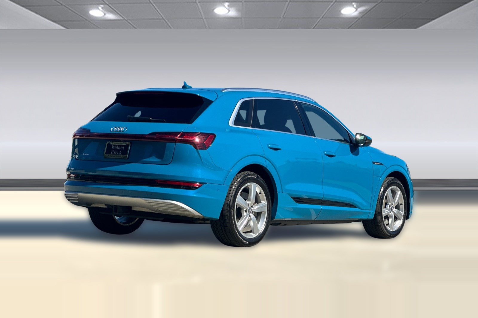 Used 2019 Audi e-tron Prestige AWD/4WD image 8