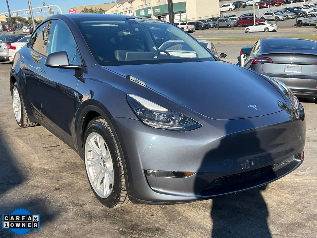 Used 2023 Tesla Model Y Long Range image 81