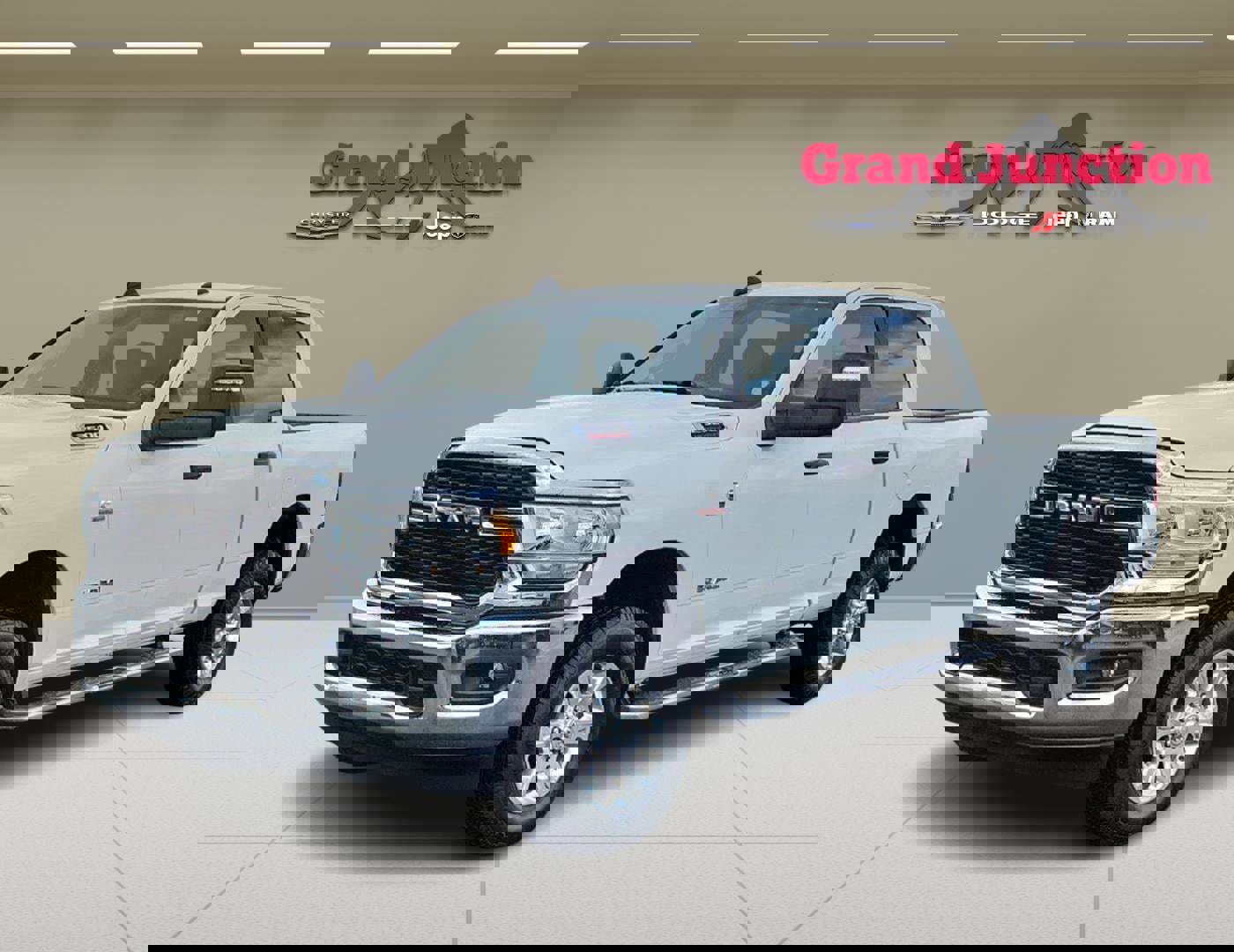 Used 2024 RAM 2500 Big Horn image 3