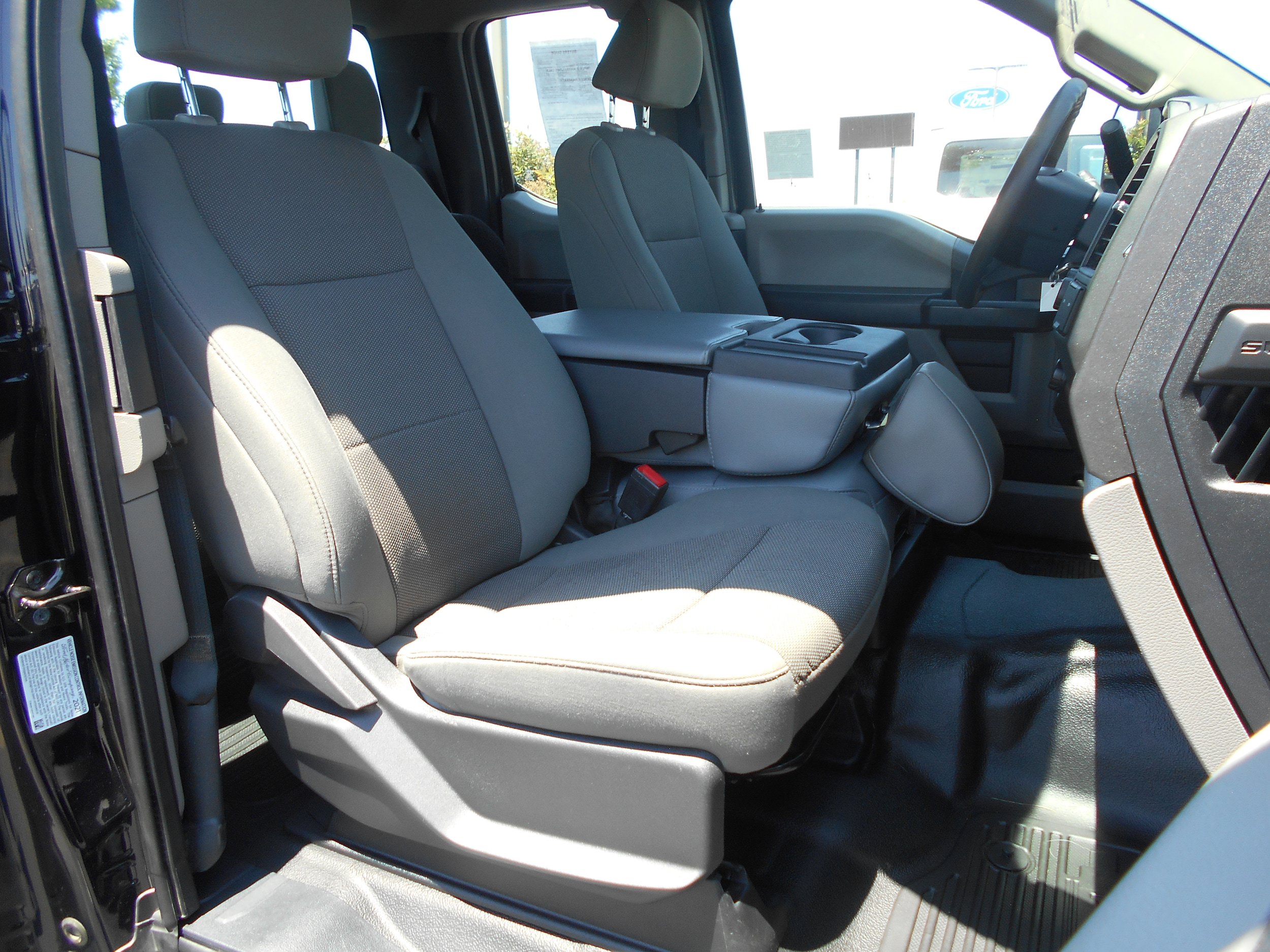 Used 2022 Ford F450 XL w/ Power Equipment Group AWD/4WD image 12