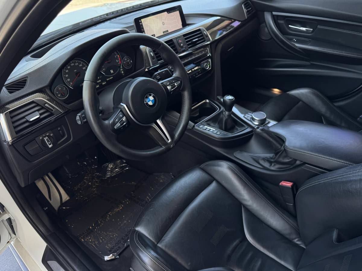 Used 2018 BMW M3 RWD image 14