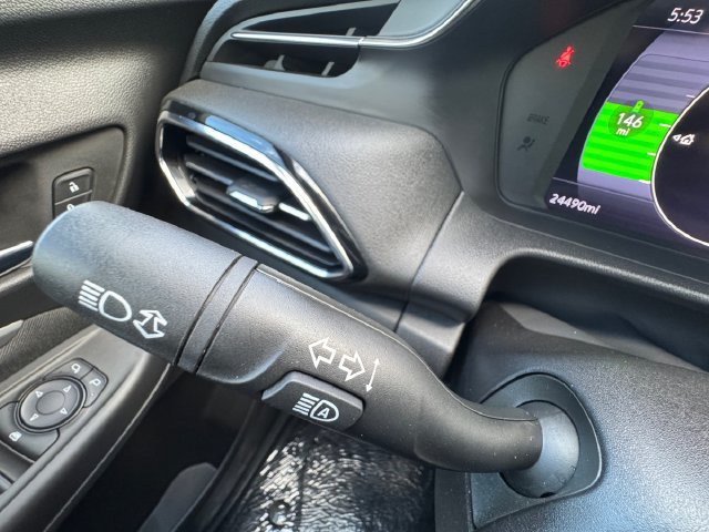 Certified 2023 Chevrolet Bolt EUV LT FWD image 25