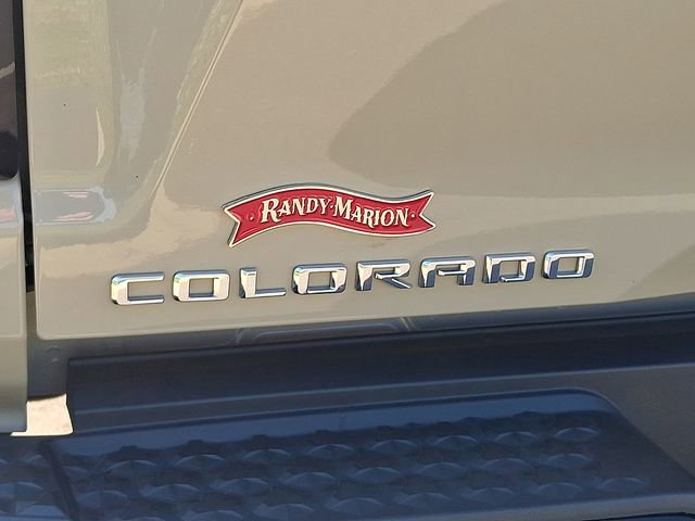Used 2024 Chevrolet Colorado W/T RWD image 30