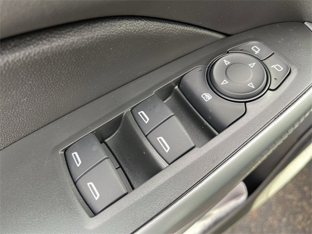 New 2026 Chevrolet Trax RS image 13