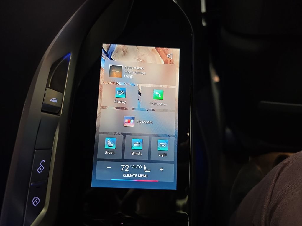 New 2026 BMW i7 xDrive60 w/ Executive Package AWD/4WD image 27