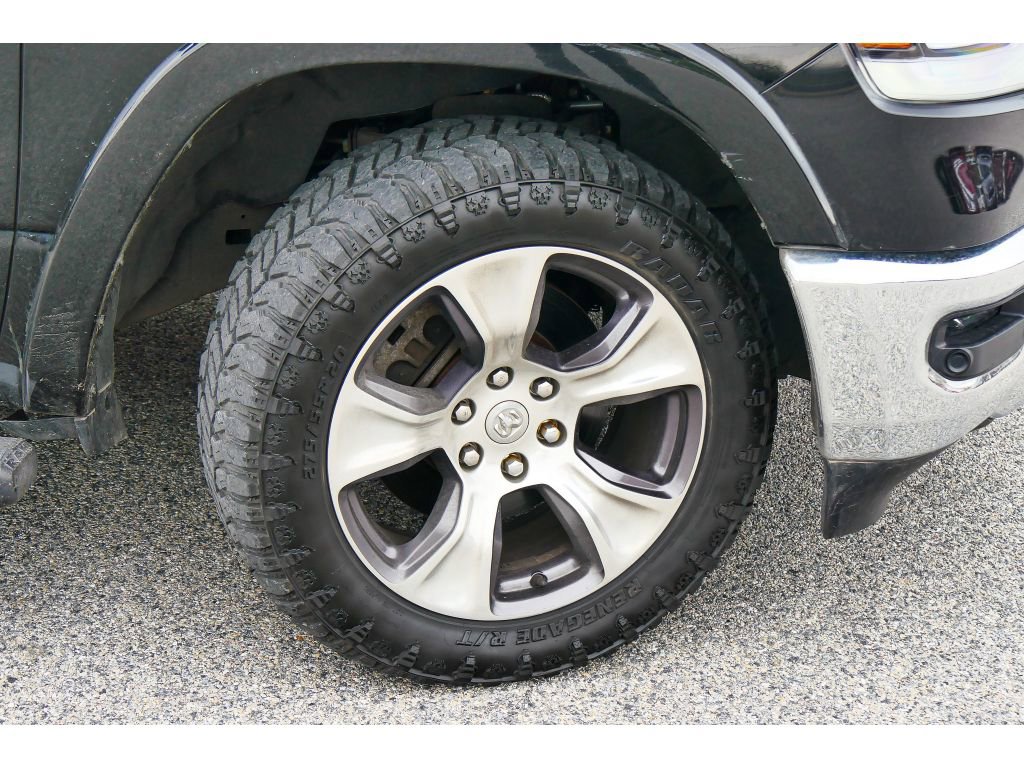 Used 2019 RAM 1500 Laramie AWD/4WD image 33