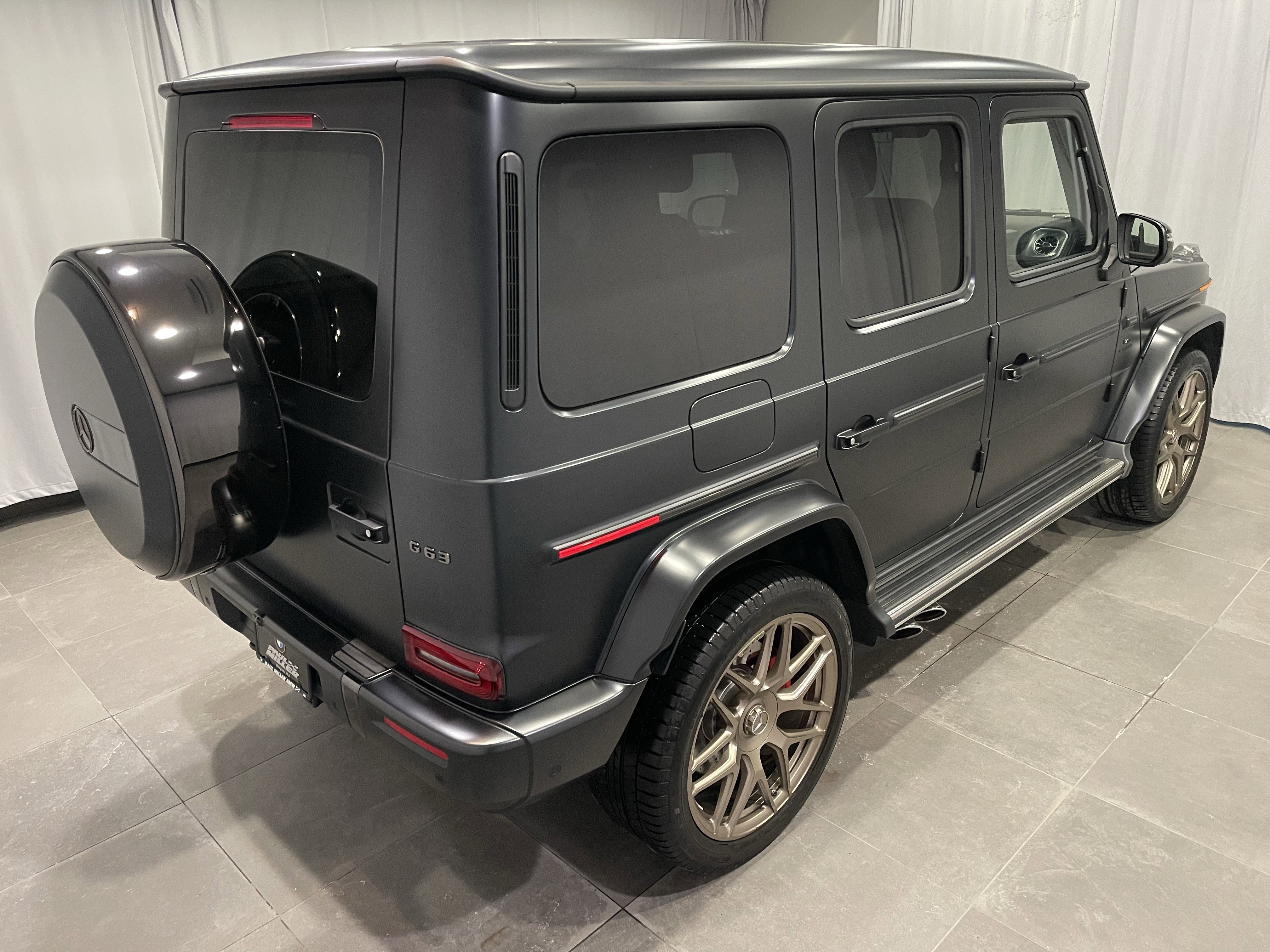Used 2025 Mercedes-Benz G 63 AMG 4MATIC image 6