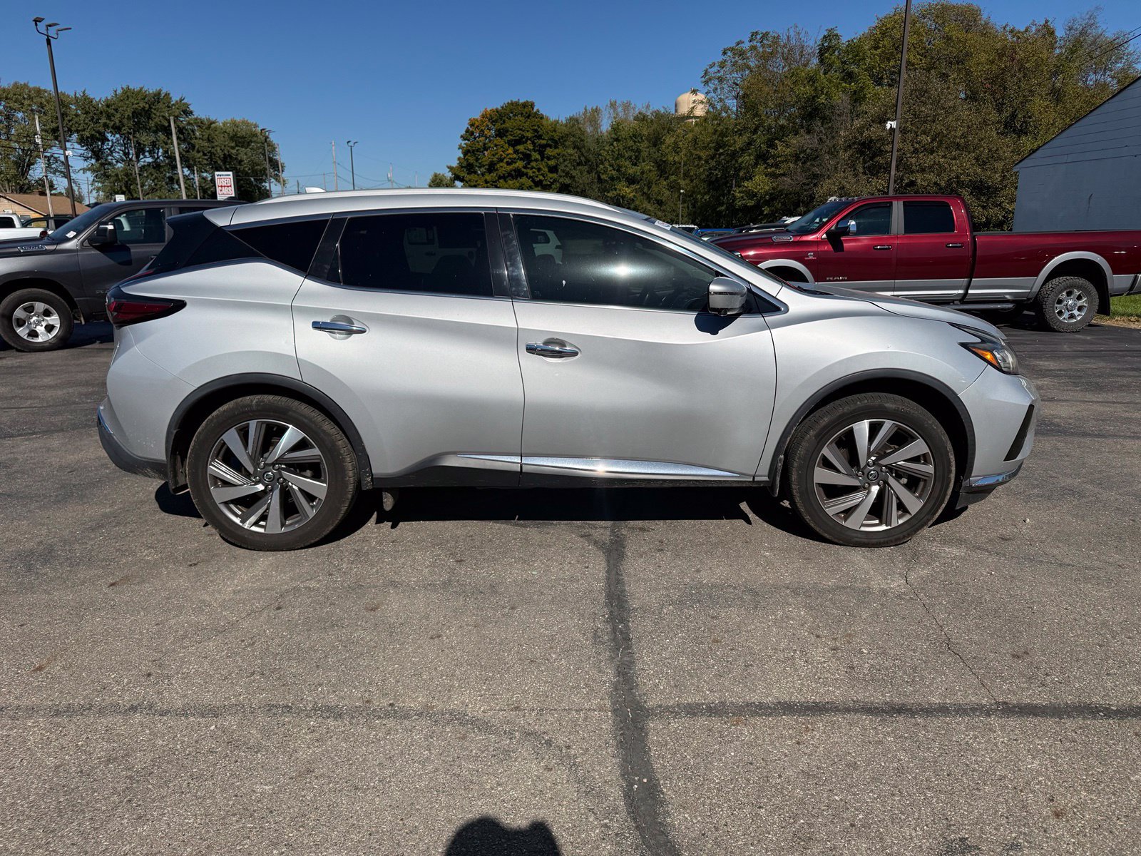 Used 2020 Nissan Murano SL w/ Cargo Package FWD image 4