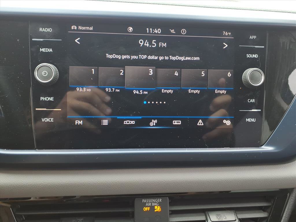 Used 2022 Volkswagen Taos SE image 20