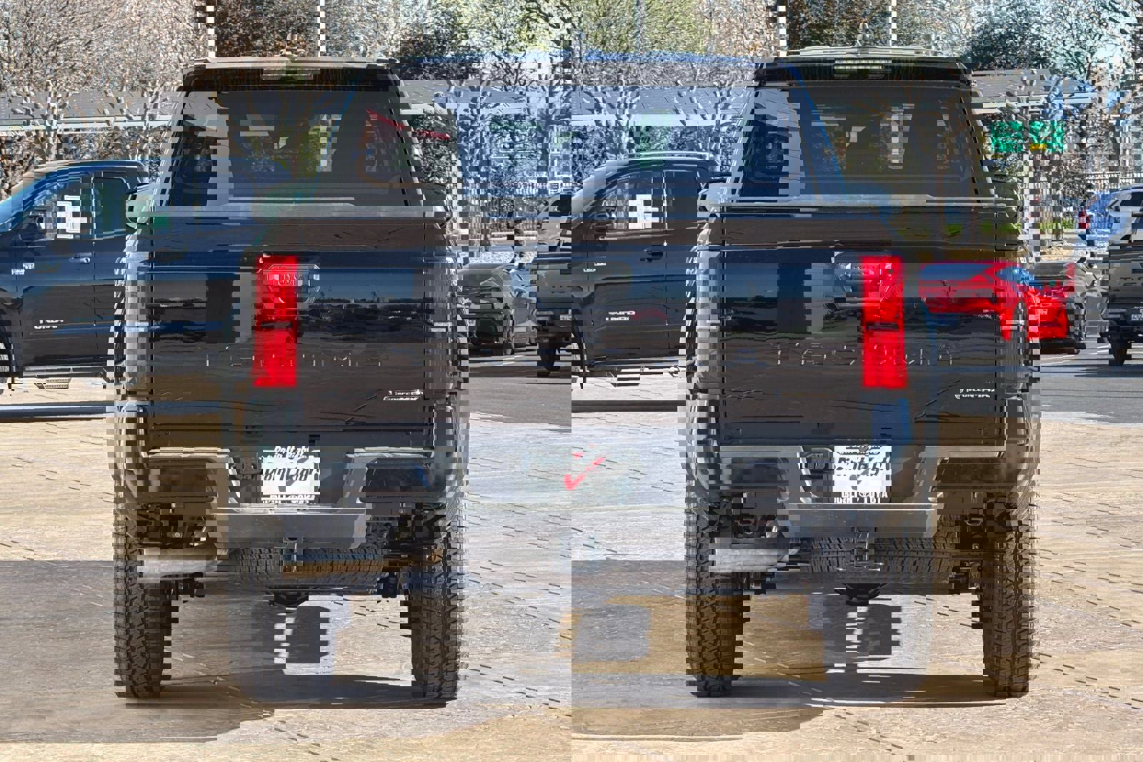 New 2025 Toyota Tacoma TRD Off-Road image 5