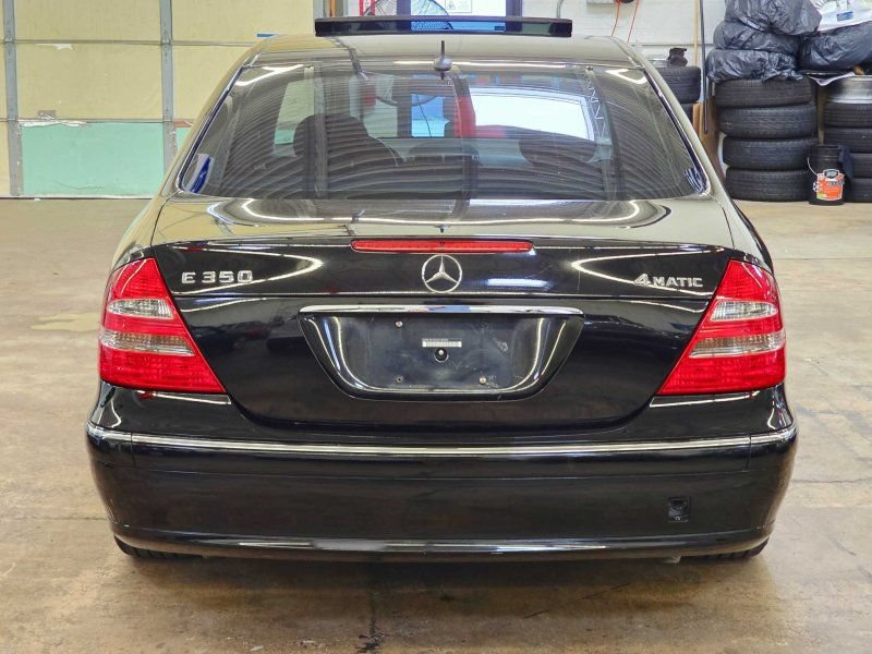 Used 2006 Mercedes-Benz E 350 4MATIC Sedan image 18