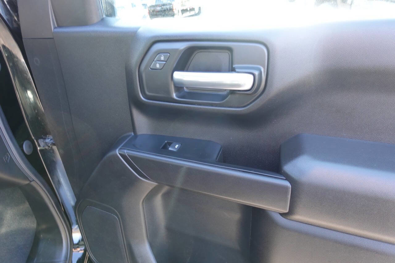 Used 2023 GMC Sierra 1500 Pro w/ Graphite Edition image 31