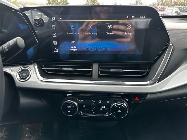 New 2026 Chevrolet Trax LT w/ Driver Confidence Package image 25