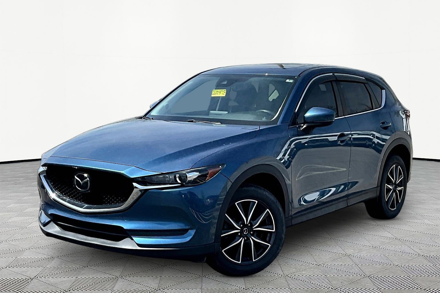 Used 2018 MAZDA CX-5 Touring w/ Preferred Equipment Package
