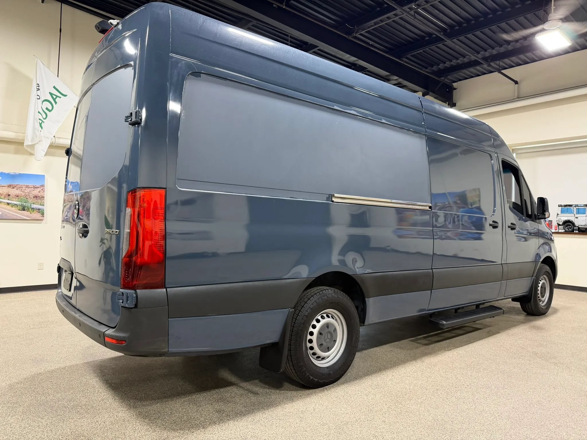Used 2019 Mercedes-Benz Sprinter 170 image 16