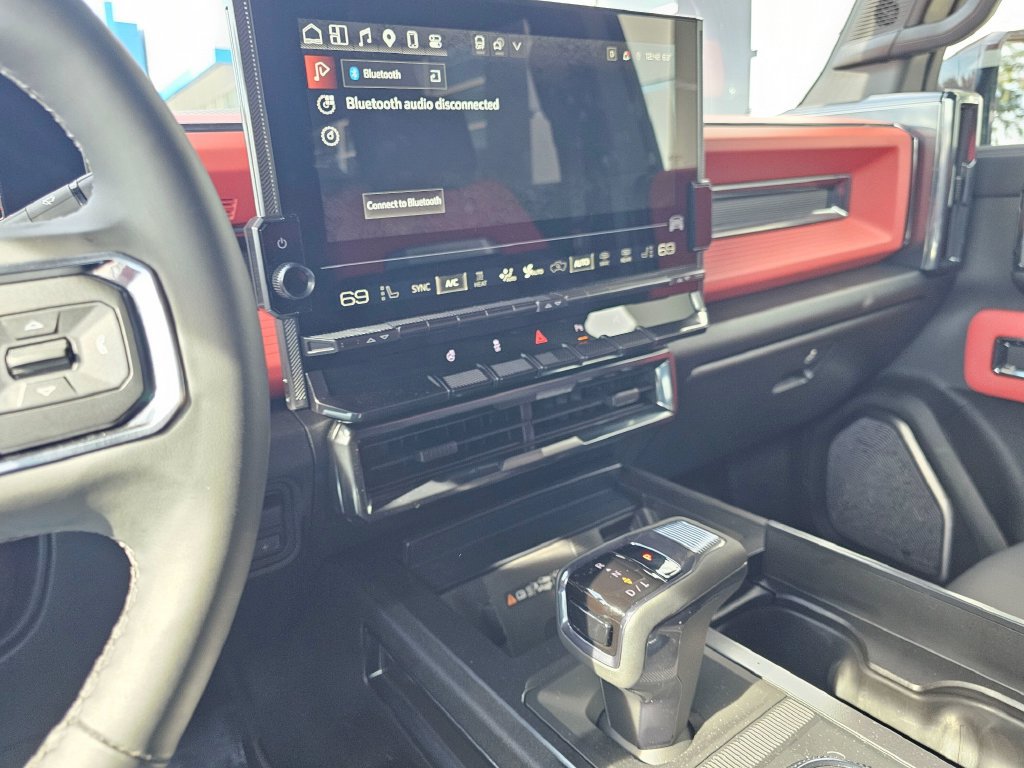 Used 2026 GMC Hummer EV 3X AWD/4WD image 32