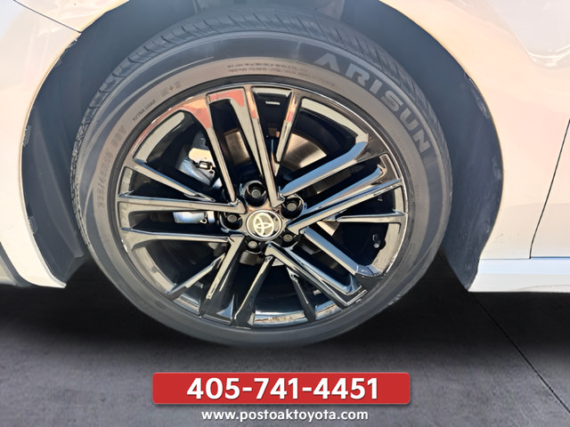 Used 2025 Toyota Camry SE FWD image 43
