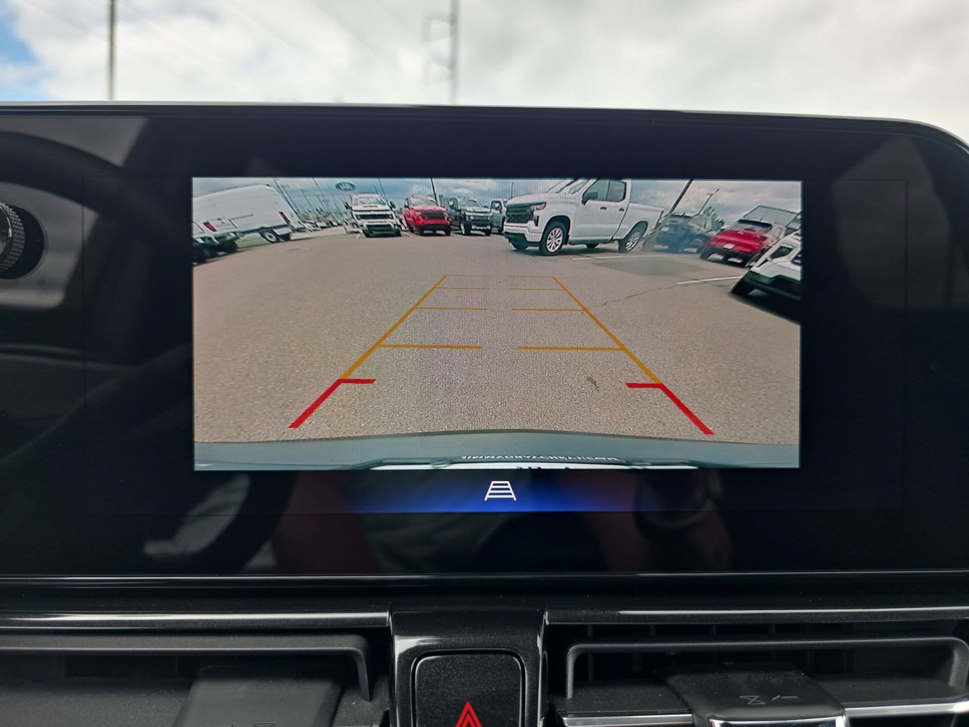 New 2026 Chevrolet TrailBlazer RS w/ Convenience Package FWD image 24
