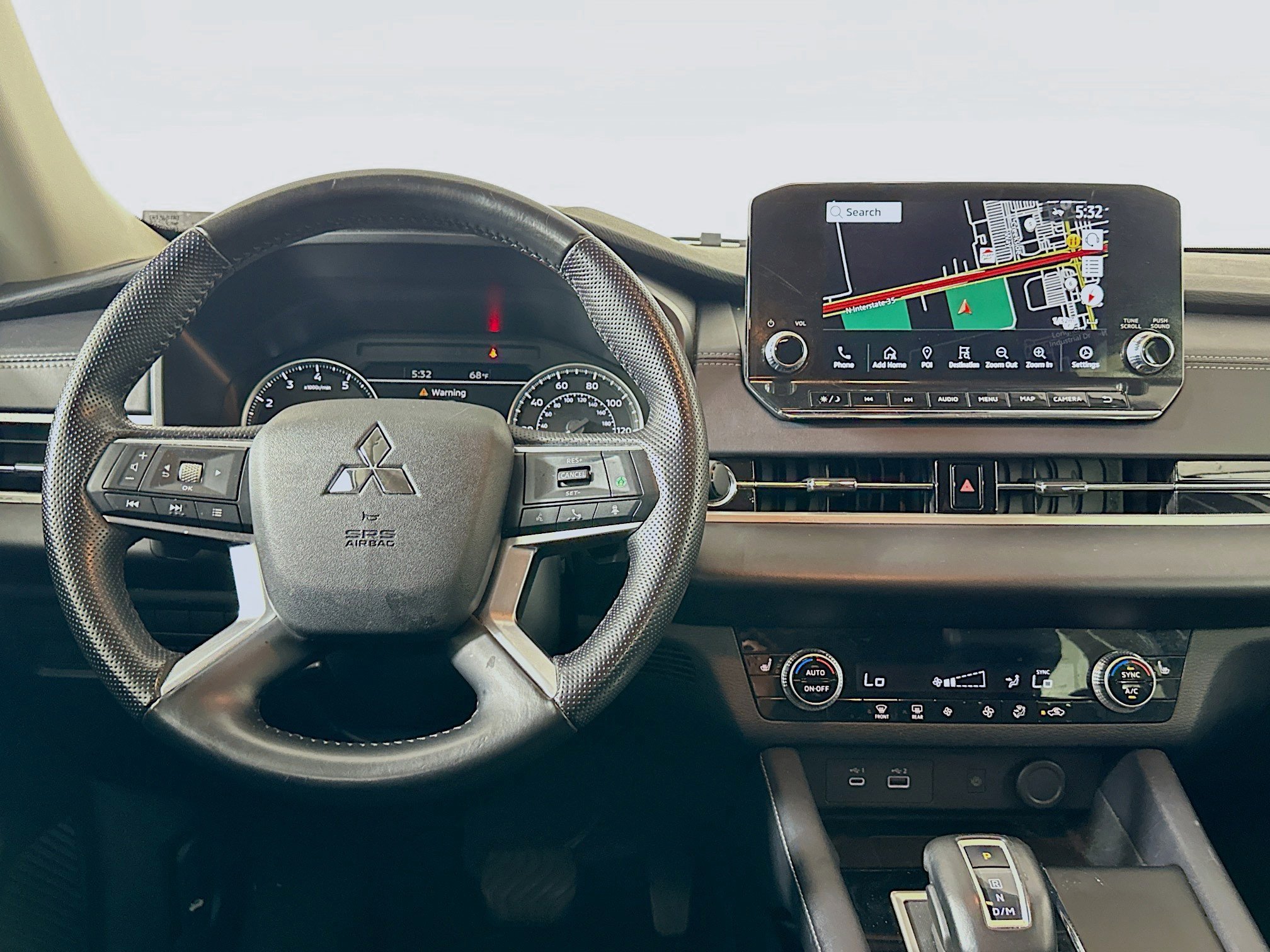 Used 2024 Mitsubishi Outlander SE image 18