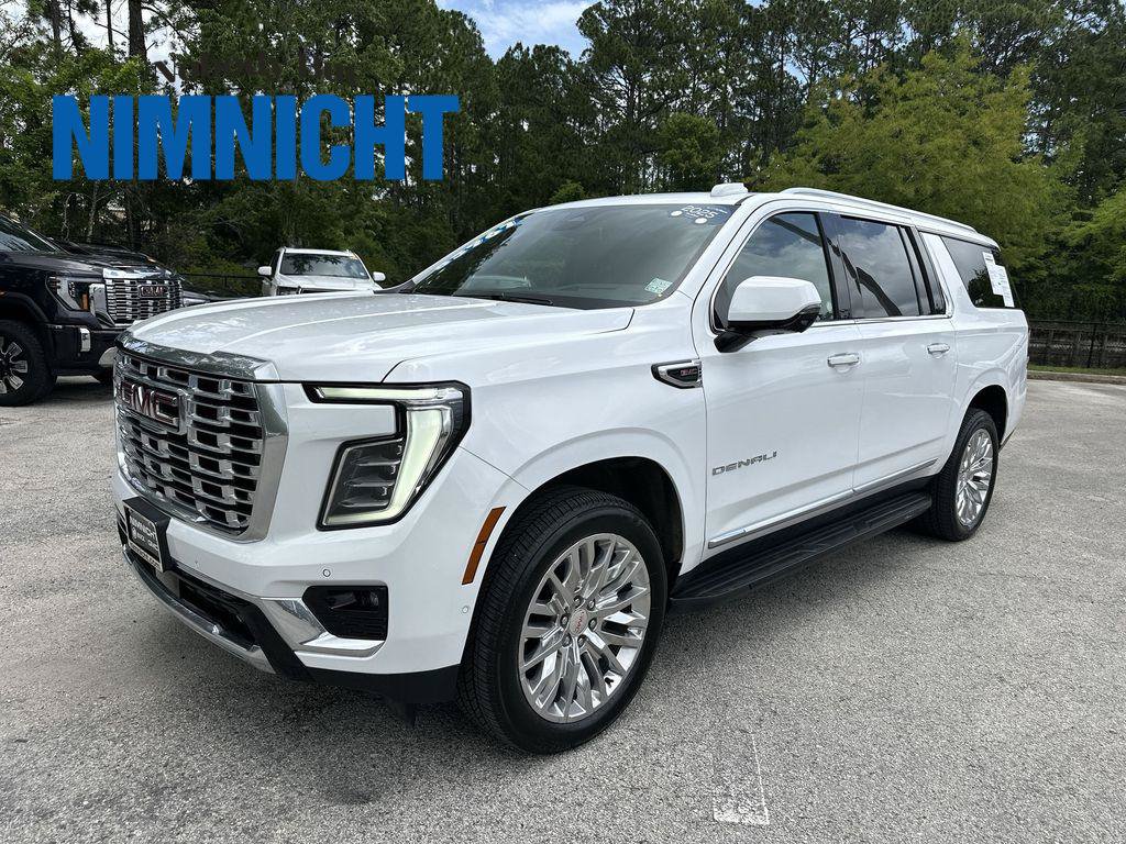 Certified 2025 GMC Yukon XL Denali AWD/4WD image 1
