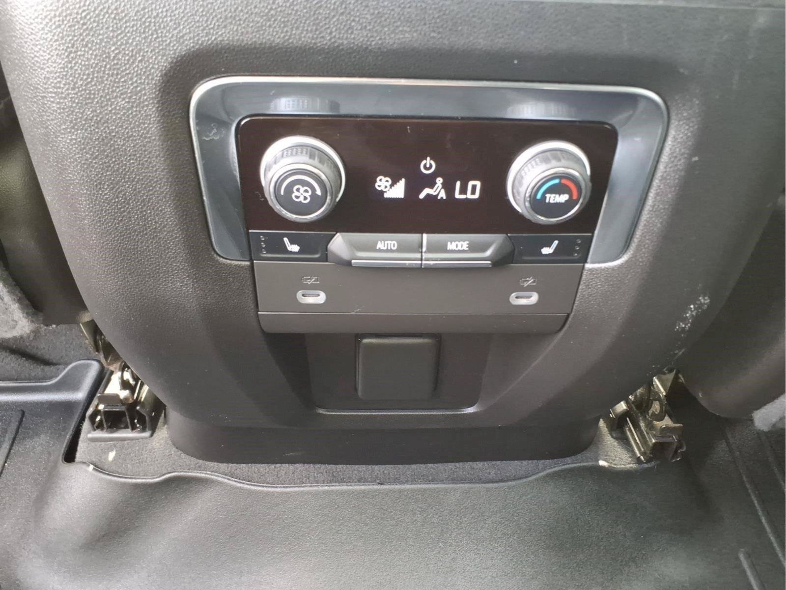 Used 2023 Chevrolet Tahoe High Country AWD/4WD image 14
