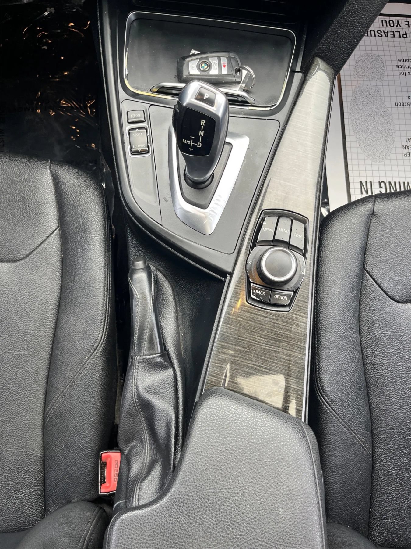 Used 2018 BMW 320i Sedan RWD image 15