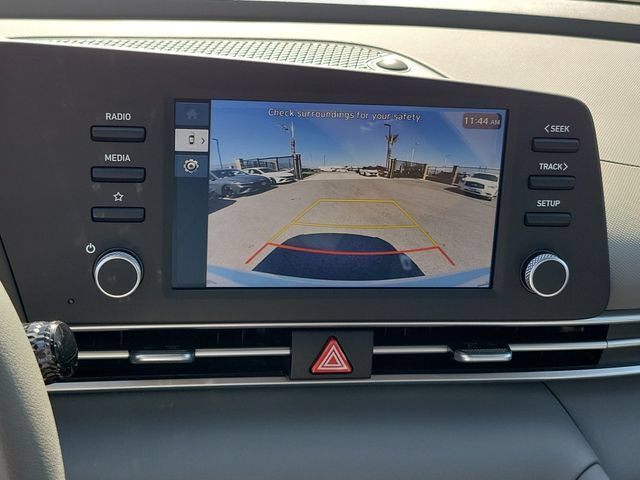 New 2026 Hyundai Elantra SE FWD image 11