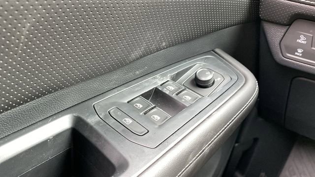 New 2026 Volkswagen Atlas SE image 18