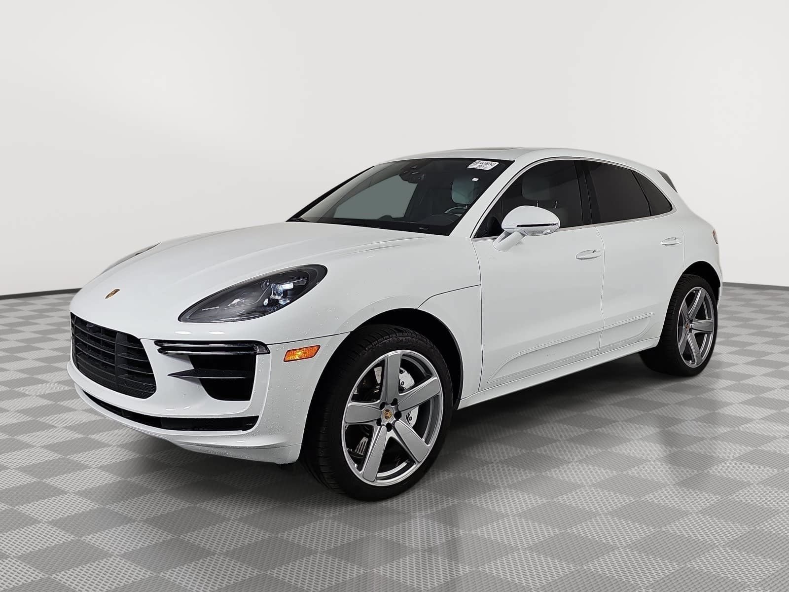Used 2021 Porsche Macan Turbo AWD/4WD image 4