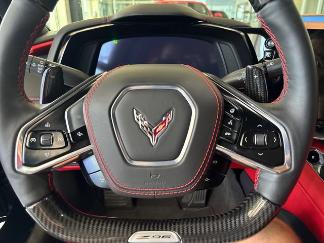 Used 2024 Chevrolet Corvette Z06 RWD image 8