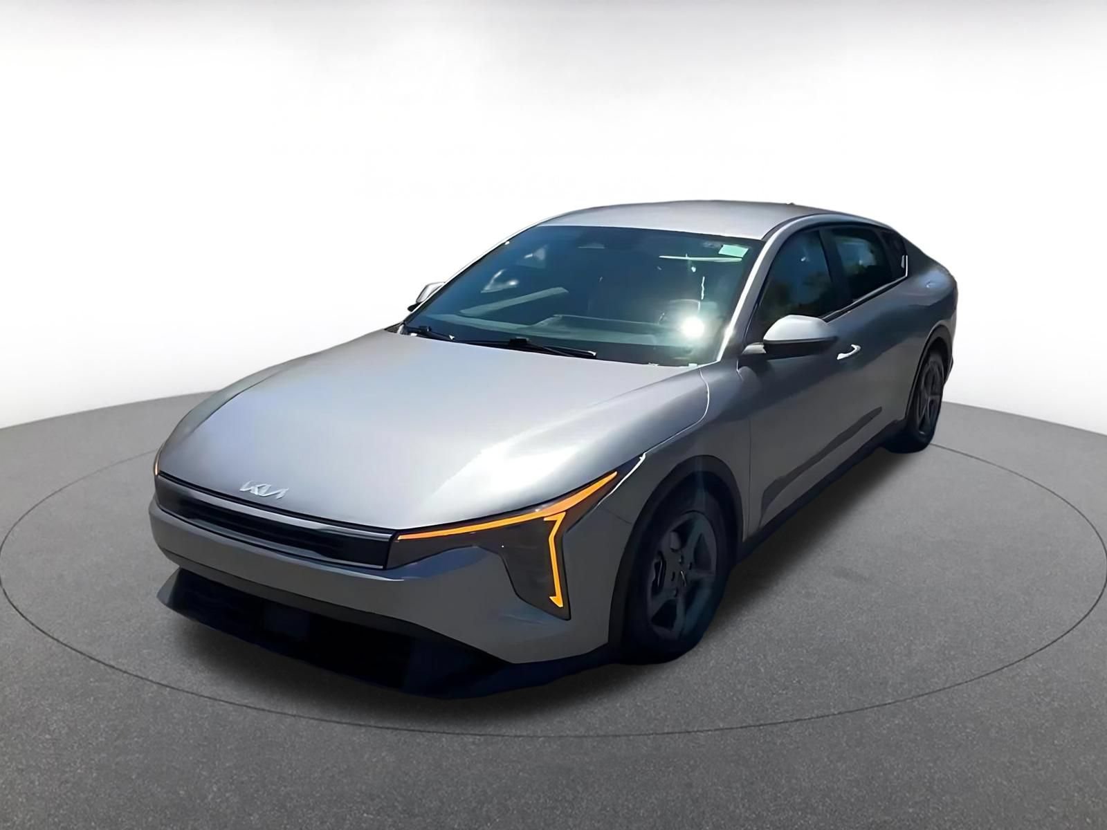 Used 2025 Kia K4 FWD image 7
