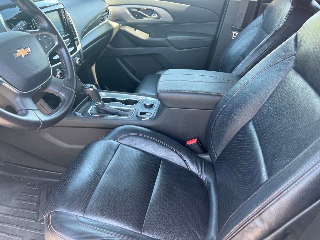 Used 2019 Chevrolet Traverse LT image 7