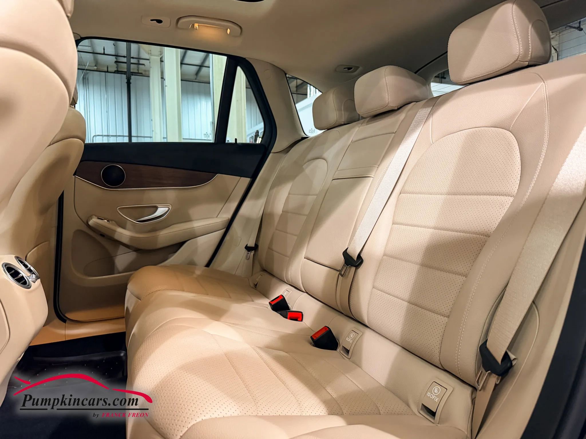 Used 2022 Mercedes-Benz GLC 300 4MATIC w/ Multimedia Package Lite image 7