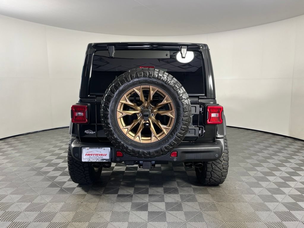 Used 2025 Jeep Wrangler Unlimited Rubicon 392 AWD/4WD image 10
