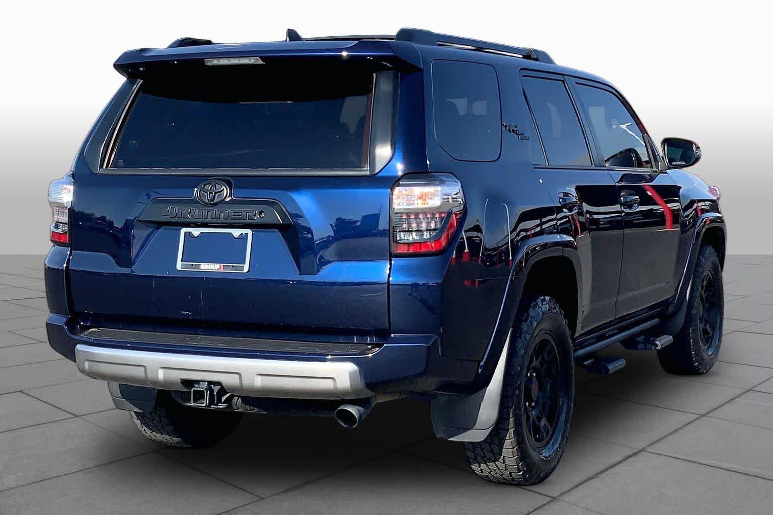 Used 2019 Toyota 4Runner TRD Off-Road Premium AWD/4WD image 13