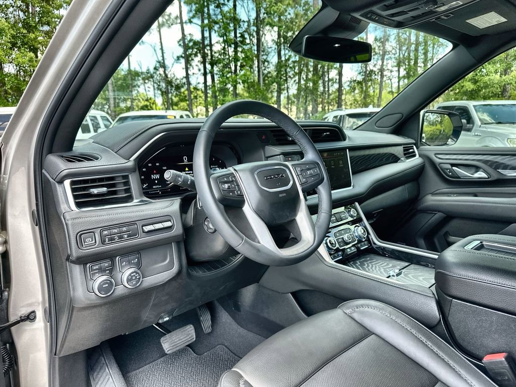 Certified 2024 GMC Yukon Denali AWD/4WD image 10