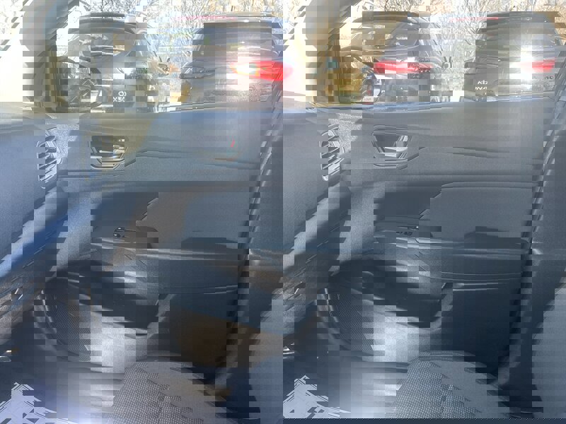 Used 2019 Hyundai Accent SE image 11