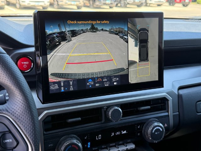 Used 2026 Toyota 4Runner TRD Off-Road Premium w/ Tow Technology Package AWD/4WD image 18