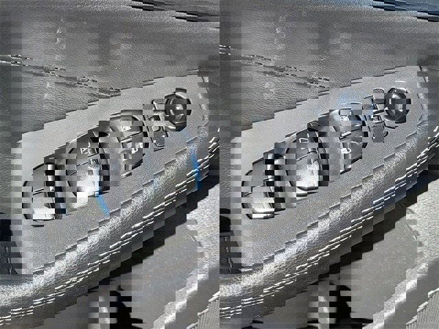 Used 2021 Nissan Maxima Platinum w/ Sport Mat Group image 23