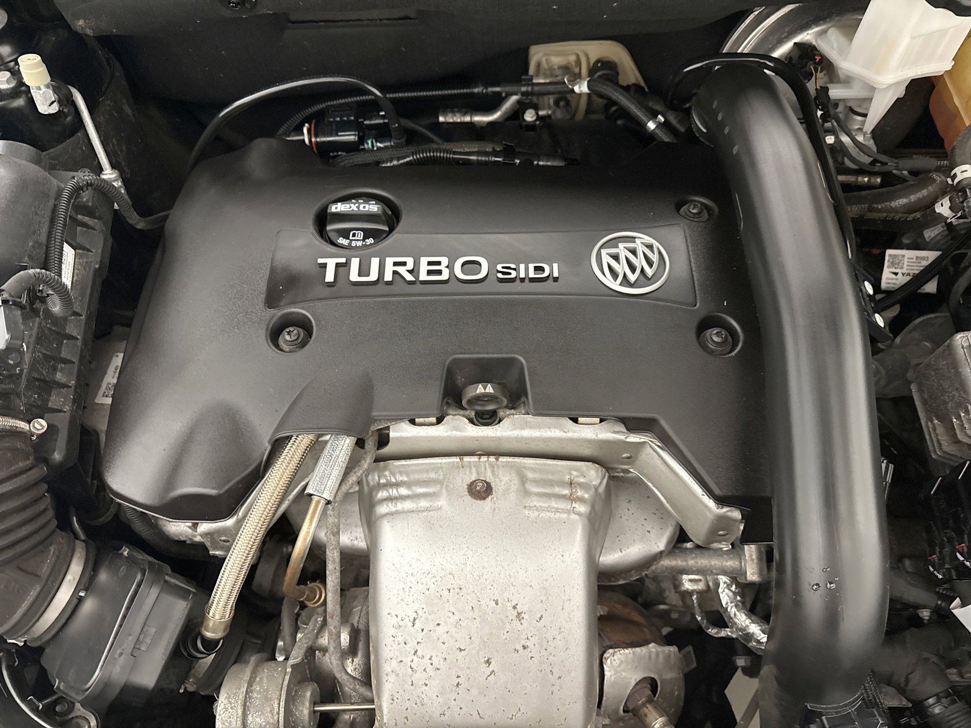 Used 2020 Buick Envision Premium w/ LPO, Interior Luxury Package image 28