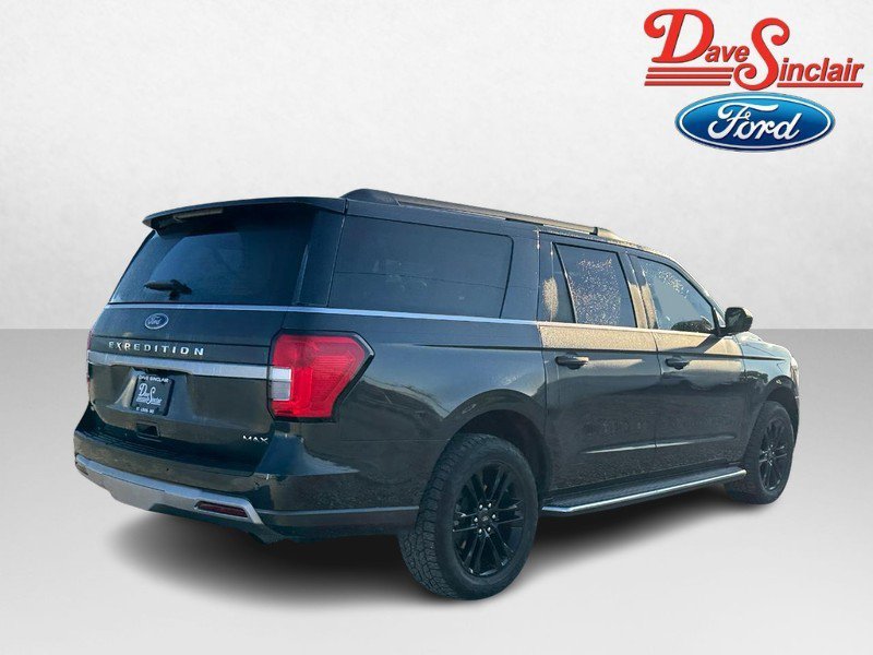Used 2022 Ford Expedition Max XLT image 7