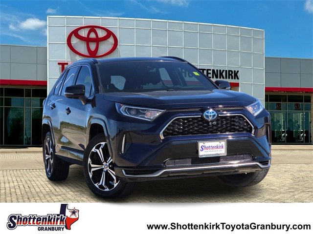 Used 2021 Toyota RAV4 XSE image 1