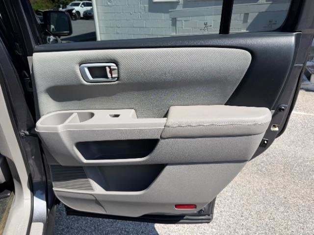 Used 2015 Honda Pilot LX image 34