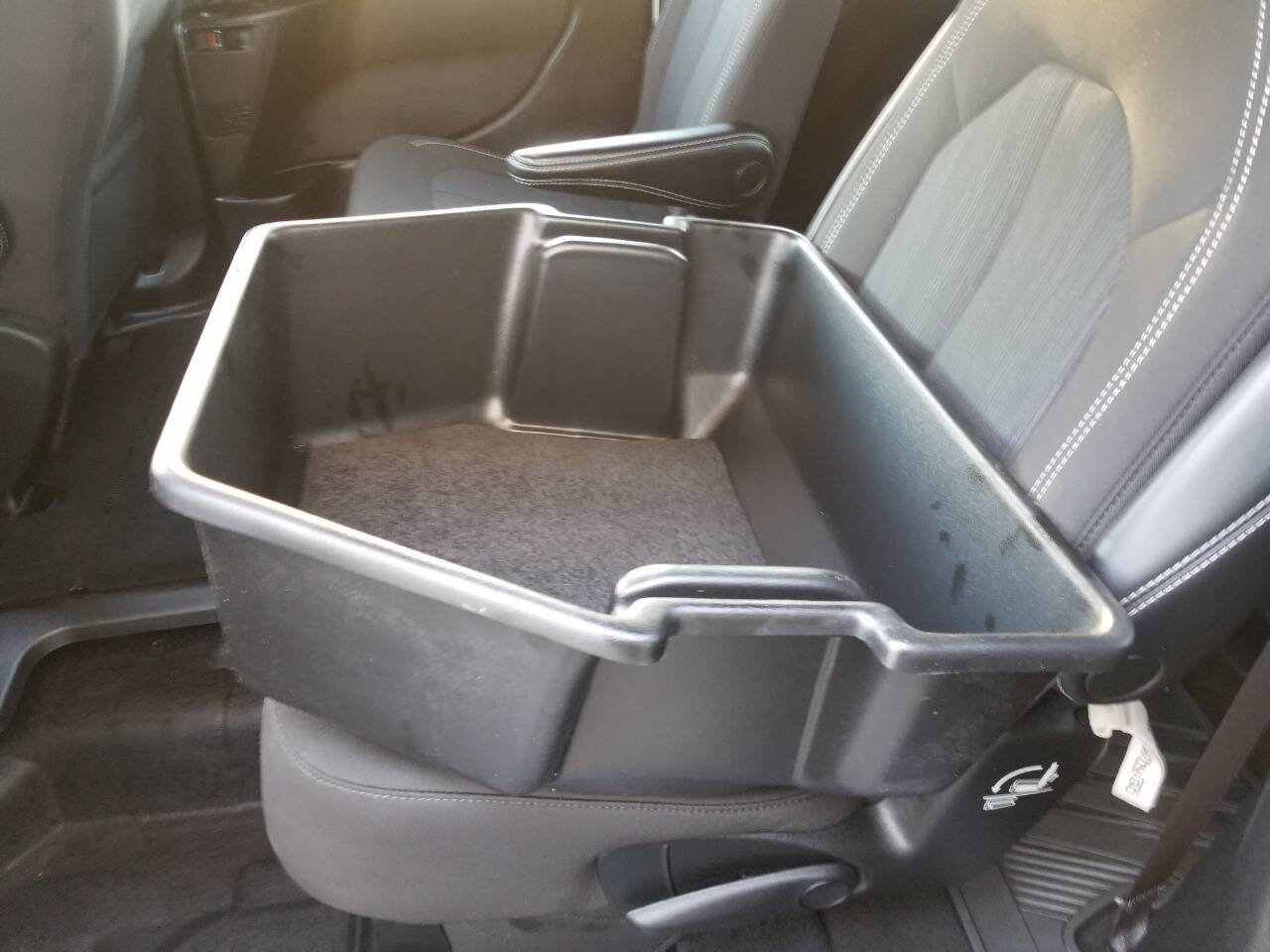 Certified 2023 Chrysler Pacifica Touring image 19