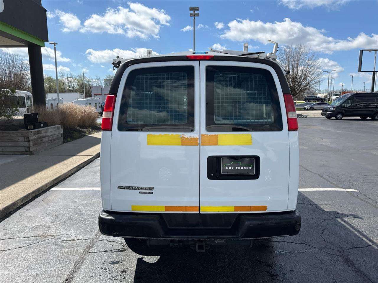 Used 2015 Chevrolet Express 2500 image 7