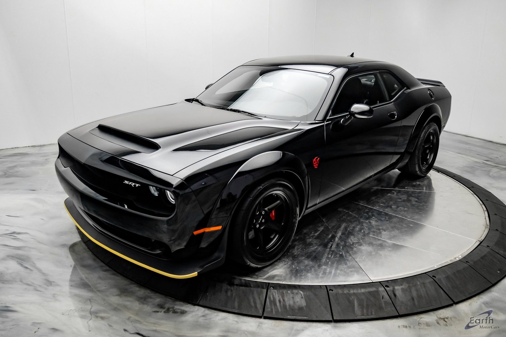Used 2018 Dodge Challenger SRT Demon RWD image 6